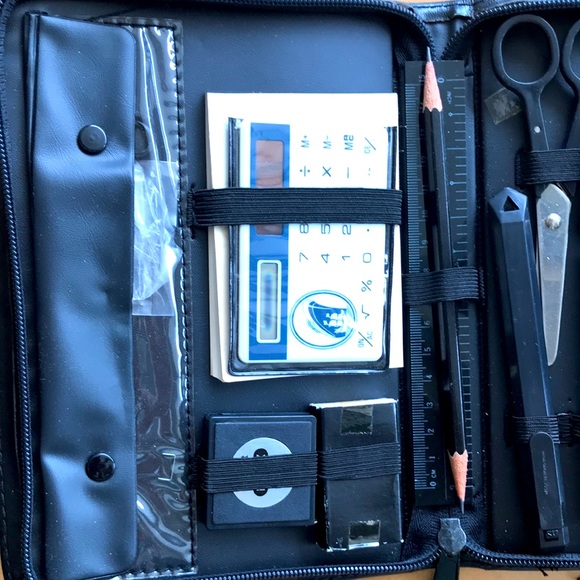 Office in a Bag - Picture 2 of 5